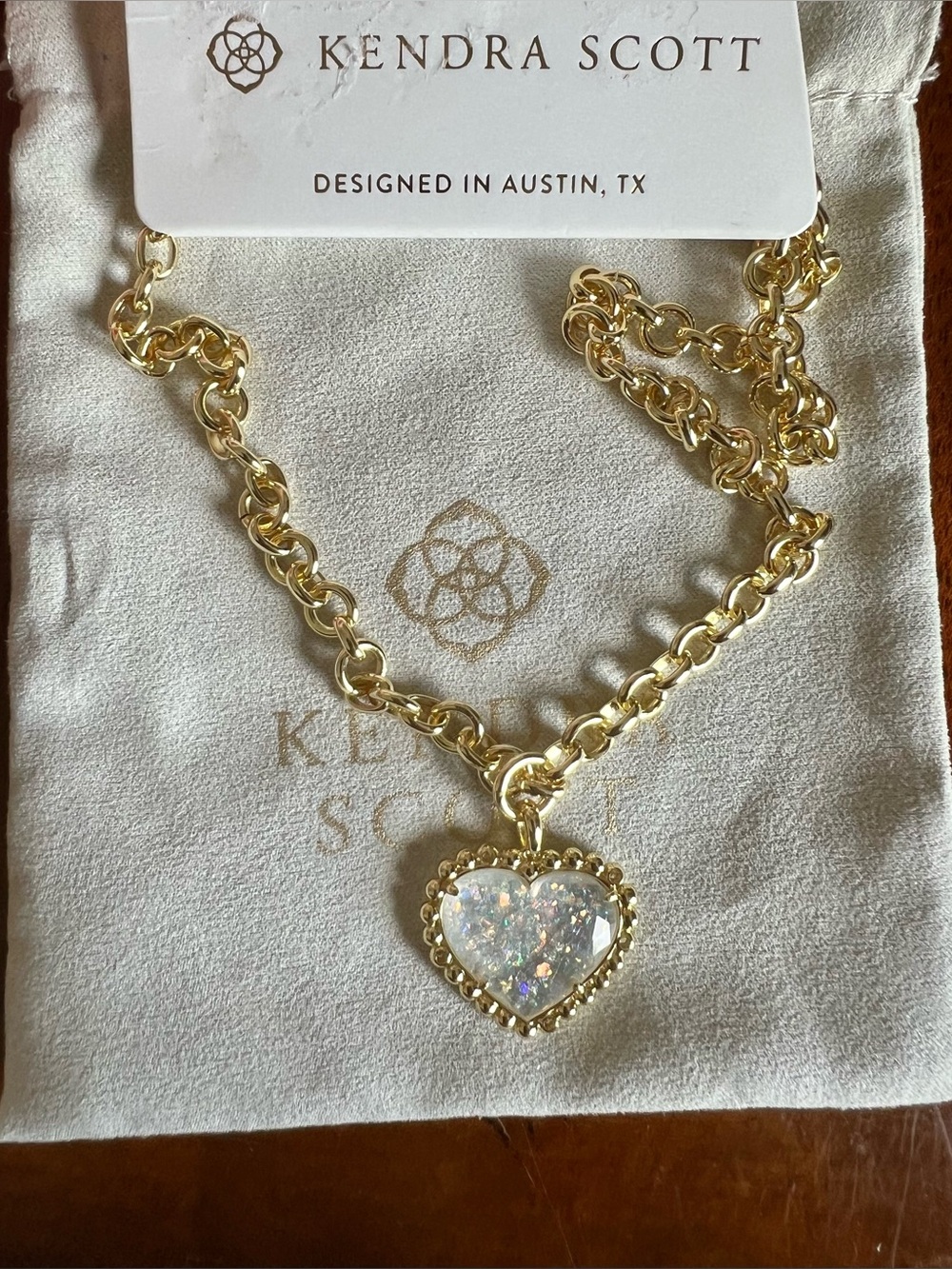 Kendra Scott Anna Framed Gold Heart Necklace with Iridescent White Opalite - Picture 3 of 8
